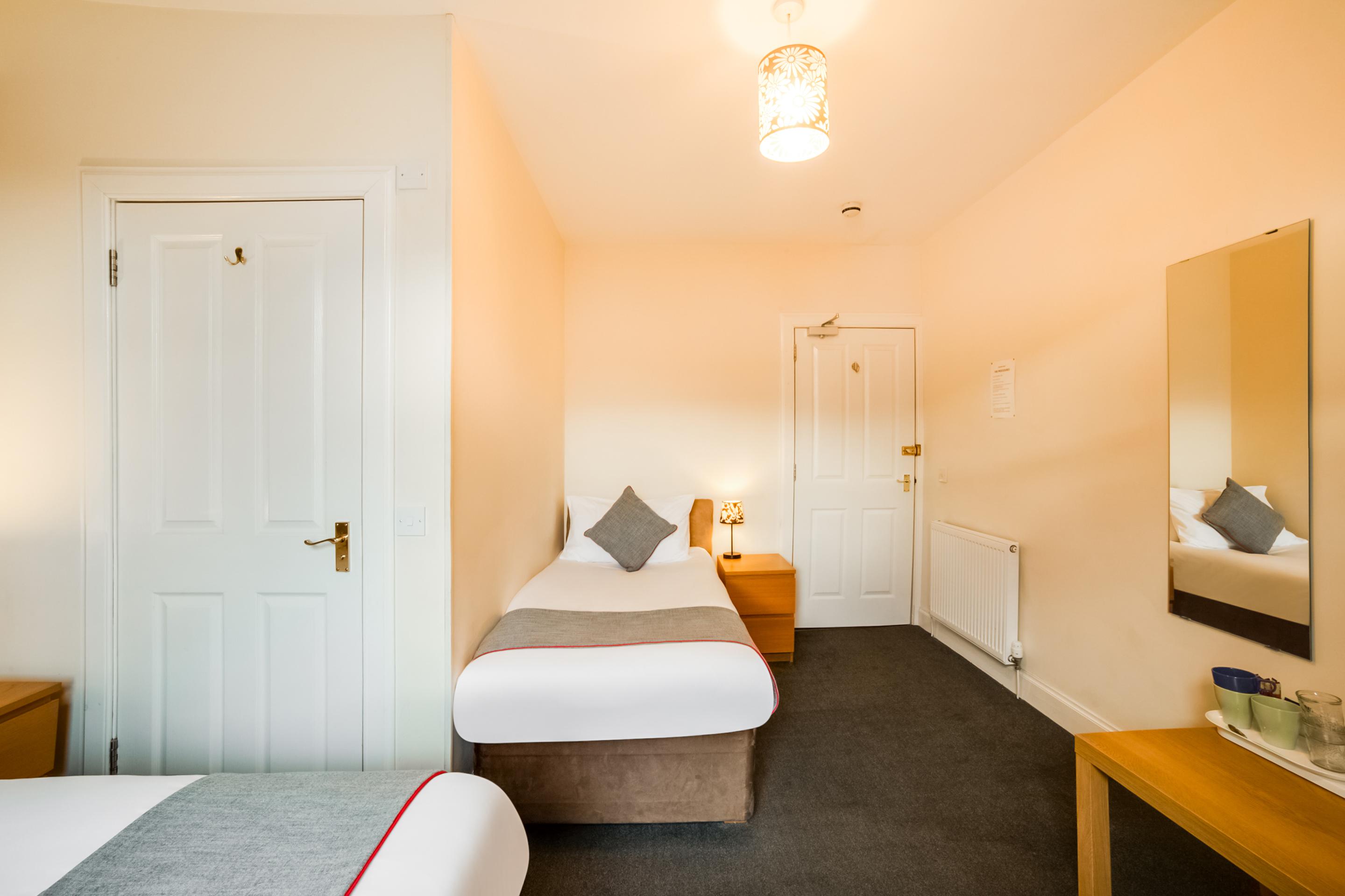 OYO Braeriach Hotel Newtonmore Exterior foto